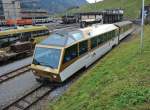 ASt 116 in der neuen GoldenPass Farbgebung abgestellt mit dem B 218 abgestellt in Zweisimmen.