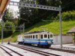 In Gstaad gesichtet: ein Triebwagen Be 4/4 der MOB (Montreux - Berner Oberland - Bahn) ; 13.06.2014  