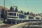 40 Jahre MOB Panoramic Züge: Die MOB GDe 4/4 6001  Vevey  mit einem Panoramic Express von Montreux nach Zweisimmen  bei der Durchfahrt in Fontanivent im August 1985.
