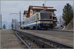 Augenscheinlich verkehrt der Schülerzug 3389 nur auf Bestellung mit einem Beh 2/4...
Aber immerhin kam ich so zu einem Beh 4/8 Bild ohne Vorstellwagen. 
Caux, den 10. März 2015