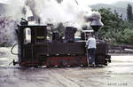 Etwas  geneigt  zeigte sich am 26.05.1983 die ex 99 3311 bei der Schinznacher Baumschulbahn.