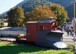 SPB X 103 (ex WAB X 703) - Schneepflug mit Eiskratzer angestellt im Bahnhof Wilderswil am 02.10.2011.