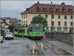 Kurz darauf kommt aus der Gegenrichtung der TPC AOMC ASD Beh 4/8 591 angefahren, der als R71 436 auf dem Weg nach Les Diablerets ist. Da der dritte Umlauf wie flüchtig gesehen auch von einem ABe 4/8 abgedeckt wird, werden die BDe 4/4 Leistungen nun wohl zur Ausnahme. 

21. Juli 2024
