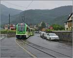 Nun sind bei der ASD die TPC ASD ABe 4/4 im Planeinsatz: in den Strassen von Aigle erreicht der ASD ABe 4/8 471 als R71 431 von Les Diablerets kommend den Halt Aigle Place du Marché.