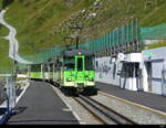 tpc / BVB - Zahnradtriebwagen BDeh 4/4 82 mit 1 Personenwagen und 1 Steuerwagen bei der einfahrt im Bahnhof von Col de Bretaye am 2024.08.11