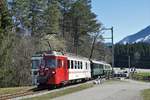 ABSCHIED VON DER SCHMALSPURSTRECKE BULLE - BROC FABRIQUE.
Transports publics fribourgeois (TPF)
Zum Abschied von der Schmalspur-Strecke zwischen Bulle und Broc-Fabrique wurden die fahrplanmässigen Fahrten vom 27. und 28. März 2021 ohne Aufpreis mit Nostalgiezügen von GFM Historique geführt.  Der historische Zug bestand aus Be 4/4 131 + BC Ce 811, ehemals Brünig + BDe 4/4 141.
Diese sechs Abschiedsaufnahmen meiner zweiten Serie sind am 28. März  2021 zwischen La Tour-de-Trême Parqueterie und Les Marches entstanden.
Foto: Walter Ruetsch