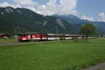 De 110 021-3 verlsst am 07.07.2013 mit dem IR 2226 Meiringen.