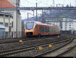 SOB - Triebzug RABe 526 201 + 526 101 unterwegs im Bhf.