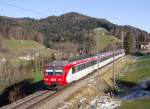 S4 23454 von St.Gallen nach Uznach wurde am 26.12.2011 zwischen Degersheim und Mogelsberg fotografiert.