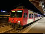 SBB - ex travys Steuerwagen ABt 50 85 39-43 984-6 im Bhf. Biel  am Abend des 2024.12.21