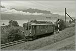 Der Blonay-Chamby Bahn RhB Bernina Bahn ABe 4/4 I N° 35 hat Blonay verlassen und passiert das Einfahrsignal von Blonay, eine  Hippsche Wendescheibe .