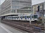 Der TL TSOL Be 4/6 558 202 und ein weiterer verlassen in Renens VD als m1 in Richtung Lausanne Flon.