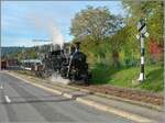 Die BFD HG 3/4 N° 3 der Blonay-Chamby Bahn rangiert in Blonay einen MOB Flachwagen (wohl ebenfalls B-C), welcher dem letzten Dampfzug nach Chaulin beigegeben wird.