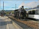 Die BFD HG 3/4 N° 3 der Blonay-Chamby Bahn rangiert in Blonay einen MOB Flachwagen (wohl ebenfalls B-C), welcher dem letzten Dampfzug nach Chaulin beigegeben wird.