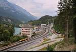 Blick auf den Bahnhof Reichenau-Tamins (CH) der Rhätischen Bahn (RhB) in östlicher Richtung.
(verbesserte Version)
[10.7.2018 | 17:19 Uhr]