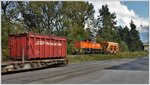 Gm 4/4 241 in Untervaz-Trimmis auf einer Fahrt über den Rhein auf dem Anschlussgleis der Zementwerke.