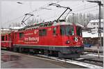 R1932 nach Scuol-Tarasp mit der Ge 4/4 II 630  Trun  mit Eigenwerbung in Pontresina.(27.04.2017)