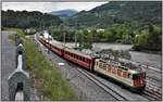 RE1744 mit Ge 4/4 Ii 622  Arosa  in Reichenau-Tamins.