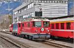 Ge 4/4 II 614  Schiers  und 617  Ilanz  übernehmen wegen Überlast in Landquart den RE1728 nach Scuol-Tarasp. (04.02.2017)