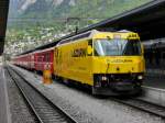 RhB - Ge 4/4  644 mit Schnellzug nach St. Moritz im Bahnhof Chur am 10.05.2014