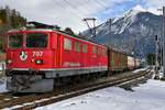 Ge 6/6 II 707  Scuol  bei der Durchfahrt in Alvaneu in Richtung Tiefencastel am 14.02.2020.