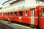 RhB - A 1235 am 28.06.1995 in St.Moritz - 1.Klasse Einheitspersonenwagen Typ I - bernahme 29.10.1965 - FFA/SIG - Fahrzeuggewicht 18,00t - Sitzpltze 36 - LP 18,42m - zulssige Geschwindigkeit 90