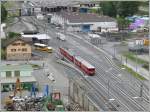 Wieder mal ein Plan fr Modellbahner. Bahnhof Untervaz-Trimmis mit einfahrendem R1538, fotografiert vom Dach der Kehrichtverbrennungsanlage anlsslich des Tages der offenen Tr. (18.05.2008)