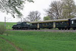 Historic-Pensioniertenfahrt Bern.
Sonderfahrt von SBB HISTORIC mit dem Krokodil Ce 6/8 II 14305 + A 2251 + B 5560 + EW I B  von Mikado zwischen Wangen an der Aare und Niederbipp unterwegs am 23. April 2019.
Foto: Walter Ruetsch