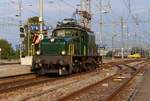 SBB Historic Krokodil Be 6/8 III Nr. 13302 am 23. September 2017 auf Gleis 2 im Bahnhof Pfäffikon SZ auf einer Rangierfahrt.