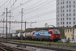 Siemens Vectron 193 468-6 durchfährt den Bahnhof Pratteln.