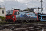 Siemens Vectron 193 478-5 durchfährt den Bahnhof Pratteln.