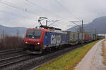 Re 474 009-8 fährt Richtung Bahnhof Frick.