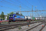 Siemens Vectron 193 534-5 durchfährt den Bahnhof Pratteln.