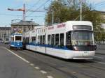 Glattalbahn / VBZ - Oldtimer Be 4/4 1350 auf Extrafahrt neben Be 5/6 3065 unterwegs auf der Linie 10 in Zrich am 26.04.2009