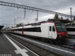 RBDe 560 203-2 (ex RBDe 560 005-1 ''Untersiggenthal'') am 4.10.2012 in Payerne als S21 nach Lausanne.