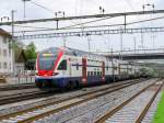 SBB - Triebzug RABe 511 011-4 unterwegs auf der S7 bei der einfahrt in den Bahnhof von Effretikon am 05.05.2015