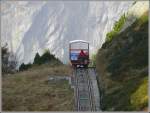 Das ist eine der Stellen, wo bei Talfahrenden ein gewisses Ah und Oh ausgelst wird. Gelmerbahn auf Talfahrt. (09.10.2007)