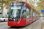 Nachschuss vom Be 6/8 912 von BERNMOBIL am 28.10.23 kurz vor der Haltestelle Wankdorf Center.