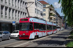 Vevey-Tram 737 mit Werbung für das naturhistorische Museum erreicht am 22. August 2014 den Eigerplatz.