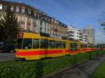 Doppeltraktion auf der Linie 11 mit dem Be 4/8 245 und dem Be 4/6 102 kurz nach der Haltestelle Mnchensteinerstrasse. Die Aufnahme stammt vom 10.05.2012. 