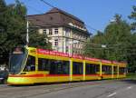 Tango mit der Betriebsnummer 168 auf der Linie 10 kurz vor der Haltestelle Bahnhof SBB.