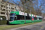 Be 6/8 Flexity 5001, auf der Linie 14, fährt Richtung Haltestelle Aeschenplatz. Die Aufnahme stammt vom 28.03.2019.