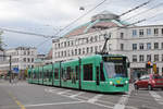 Be 6/8 Combino 317, auf der Linie 1, fährt zur Endstation am Bahnhof SBB. Die Aufnahme stammt vom 12.11.2019.