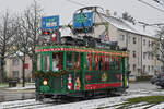In der Weihnachtszeit fährt auch das Weihnachtstram mit Kindern durch die Stadt. Am Fahrschalter steht der Nikolaus persönlich. Am 10.12.2022 fährt das Tram in die Schlaufe beim Eglisee.