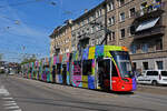 Be 6/8 Flexity 5042  Flaneur Stadt Zauber , auf der Linie 6, bedient am 04.05.2023 die Haltestelle Morgartenring.