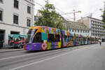 Be 6/8 Flexity  Flaneur Stadt Zauber , auf der Linie 6, fährt am 26.08.2024 zur Haltestelle Theater. Aufnahme Basel.