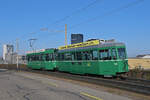 Be 4/4 487 zusammen mit dem B4S 1456 fährt am 27.12.2024 mit der Fahrschule zur Haltestelle Münchensteinerstrasse. Aufnahme Basel.