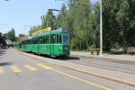 Basel BVB Tram 16 (SWP/BBC Be 4/4 463 + FFA/SWP B 1477) Bruderholzallee am 3. Juli 2015.