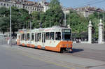 Genève / Genf TPG Ligne de tramway / Tramlinie 12 (ACMV / DUEWAG / BBC Be 4/6 810) Place Neuve am 8. Juli 1990. - Scan eines Farbnegativs. Film: Kodak Gold 200-2 5096. Kamera: Minolta XG-1.