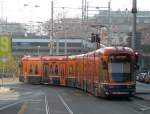 TPG - Tram Be 6/8 879 unterwegs in der Stadt Genf am 11.12.2009